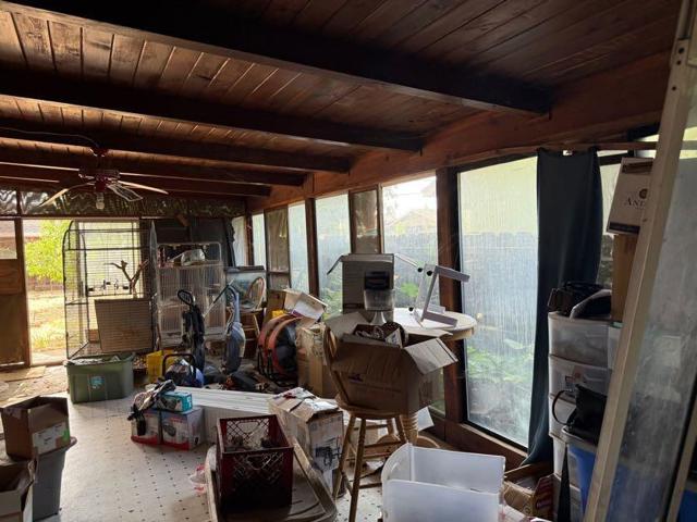 160 N Santa Rosa Street, Los Banos CA: https://media.crmls.org/mediaz/19ae1a9d-22de-4b61-992c-7e95af994240.jpg