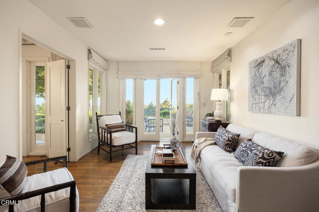 Detail Gallery Image 36 of 63 For 399 N San Rafael Ave, Pasadena,  CA 91105 - 3 Beds | 3/1 Baths