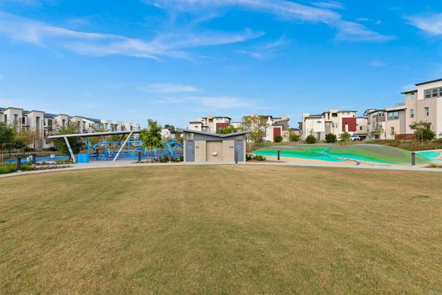 Detail Gallery Image 43 of 51 For 10405 Galen Way, San Diego,  CA 92126 - 3 Beds | 3 Baths