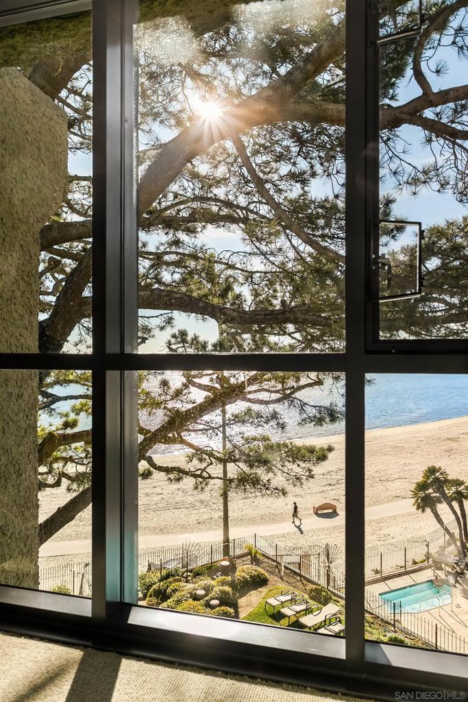 3940 Gresham St - photo 16