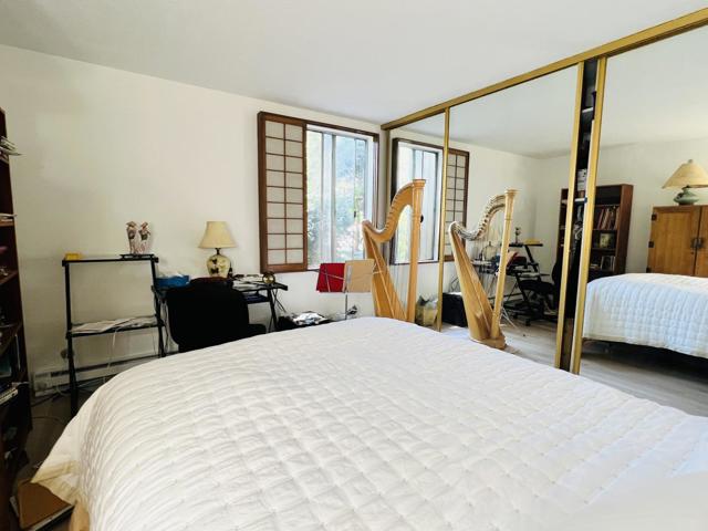 505 Cypress Point Drive, Mountain View CA: https://media.crmls.org/mediaz/19af4dc6-1a48-49d5-aa86-a75e66c0b3c1.jpg