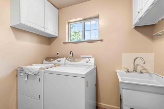 1116 17th Avenue, Redwood City CA: https://media.crmls.org/mediaz/19b051a6-f584-4082-986a-1da27157d964.jpg
