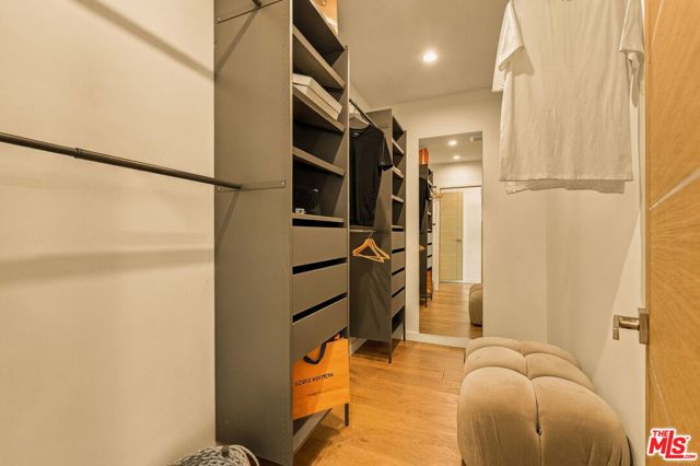17723 Miranda Street photo 8
