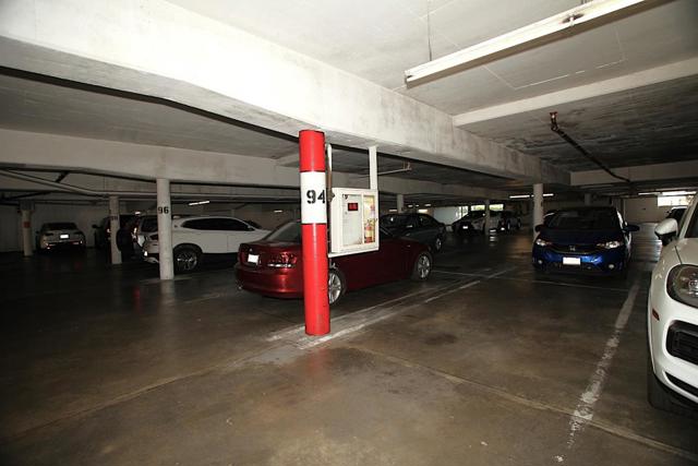 815 N Humboldt Street, San Mateo CA: https://media.crmls.org/mediaz/19b10c5b-d116-4afa-9e47-aceabb6232bb.jpg
