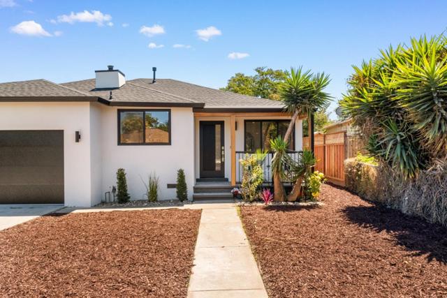 120 Abelia Way, East Palo Alto CA: https://media.crmls.org/mediaz/19b2a6e3-bcb7-47f3-be0a-41c65d77619e.jpg