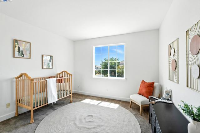 3909 Danbury Way, Fairfield CA: https://media.crmls.org/mediaz/19b2c9e8-208b-44dc-9cb5-c99f55e7bd7f.jpg