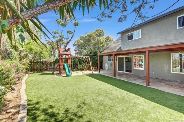 12661 Cijon st, San Diego CA: https://media.crmls.org/mediaz/19b443be-3c5a-4e47-bb27-6aa0ded113ca.jpg