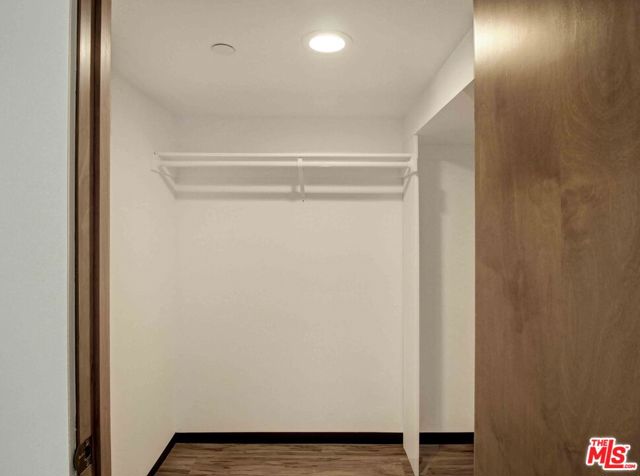 2612 Corralitas, Los Angeles CA: https://media.crmls.org/mediaz/19b469a7-2cc6-4271-9b8a-97d14c4c1cdf.jpg