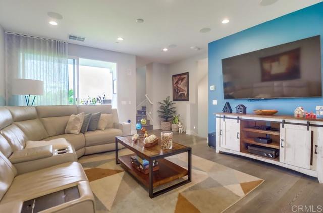 Detail Gallery Image 6 of 45 For 1842 Observation Way, Chula Vista,  CA 91915 - 3 Beds | 2/1 Baths