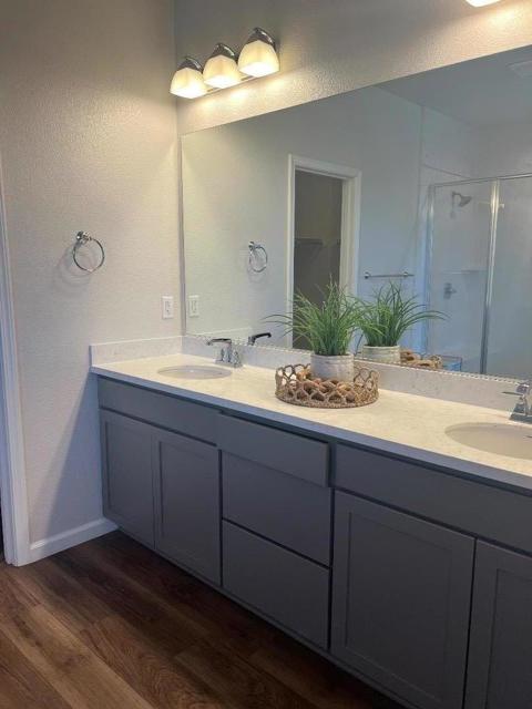 5005 King Place, Rohnert Park CA: https://media.crmls.org/mediaz/19b65cc5-7142-4e89-8f05-d957e67131de.jpg