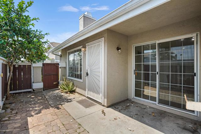 Detail Gallery Image 20 of 21 For 231 Riverview Way, Oceanside,  CA 92057 - 3 Beds | 2 Baths
