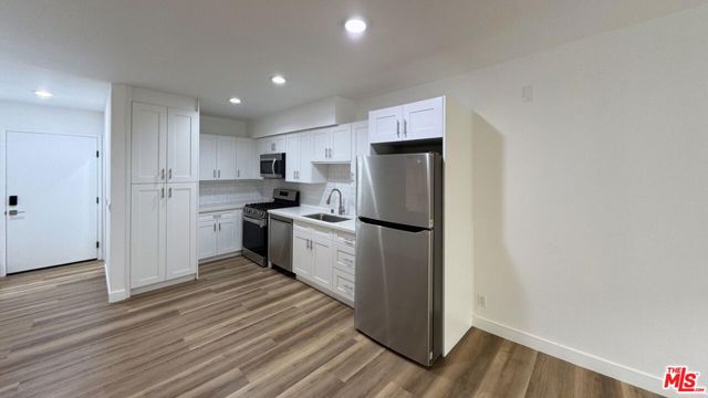 3630 Midvale Avenue, Los Angeles CA: https://media.crmls.org/mediaz/19b692c3-55b9-4976-a17c-9d01d6170ac3.jpg