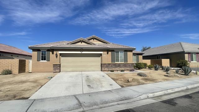 82982 Wheatley Court, Indio CA: https://media.crmls.org/mediaz/19b6b449-baca-4a83-94a4-4b8ced05b9fd.jpg