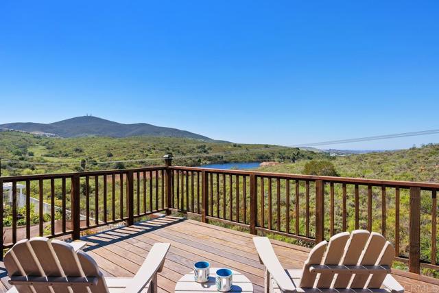 Detail Gallery Image 16 of 36 For 15778 Camino Crisalida, San Diego,  CA 92127 - 4 Beds | 3 Baths