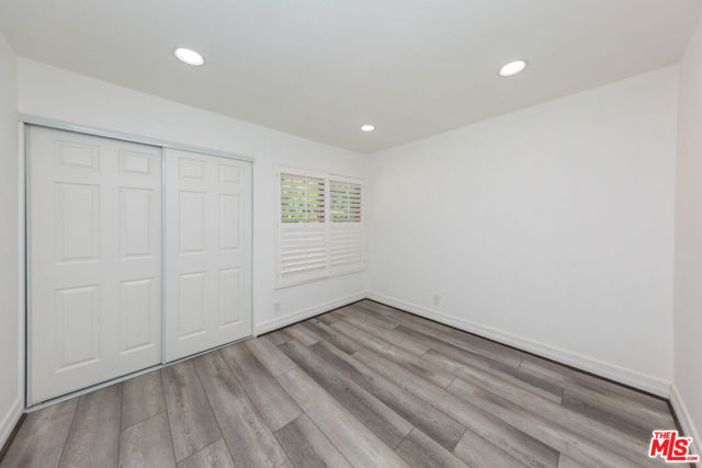 1017 Via Colinas, Thousand Oaks CA: https://media.crmls.org/mediaz/19b75e4e-23b7-49fc-9757-3f5b46b116b3.jpg