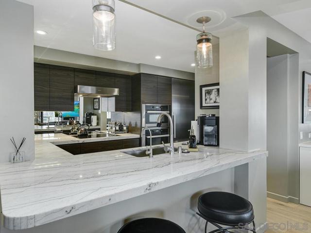 100 Harbor Drive, San Diego CA: https://media.crmls.org/mediaz/19b77edd-0378-4539-a522-91181877c596.jpg