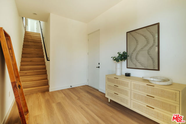 1343 S Ogden Drive, Los Angeles CA: https://media.crmls.org/mediaz/19b7ac59-7418-4a5a-b855-3095dc02876d.jpg
