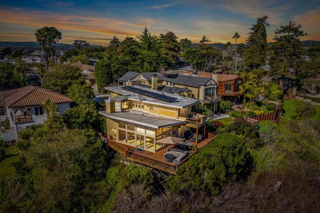 346 Kingsbury Drive, Aptos CA: https://media.crmls.org/mediaz/19bbab07-4d90-4716-9a66-f1bfc6efb22a.jpg