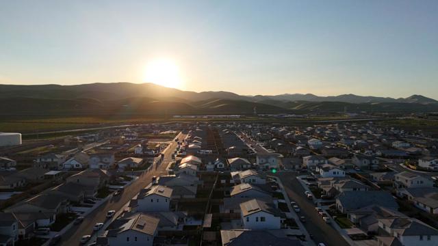 2121 Stagecoach Road, Patterson CA: https://media.crmls.org/mediaz/19bbc1b8-844c-411a-aefd-0e995d11a9b5.jpg