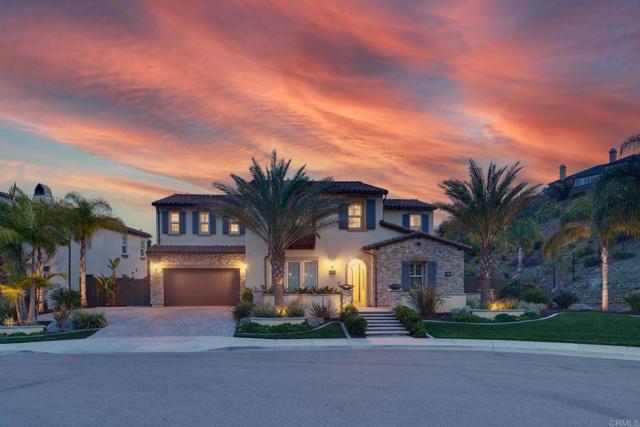3615 Corte Claro, Carlsbad CA: https://media.crmls.org/mediaz/19bc699d-ae6e-4a95-be82-18ee794f5a5e.jpg