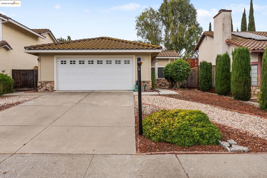2829 Morro Dr