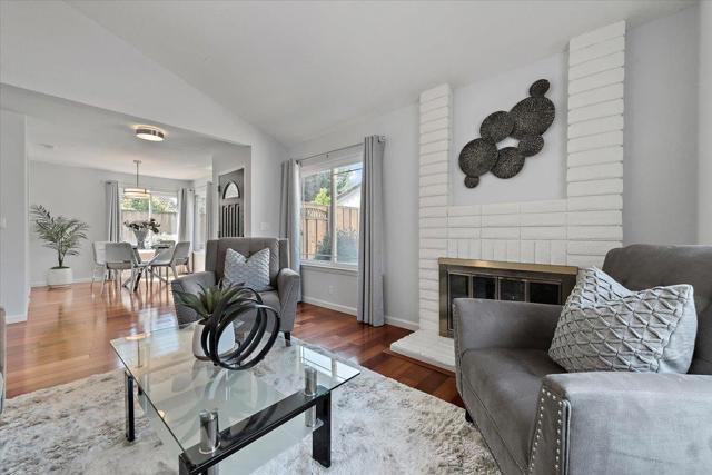 36 Southmar Court, San Jose CA: https://media.crmls.org/mediaz/19be90d7-7a37-4df4-b231-fec1b677a9d7.jpg