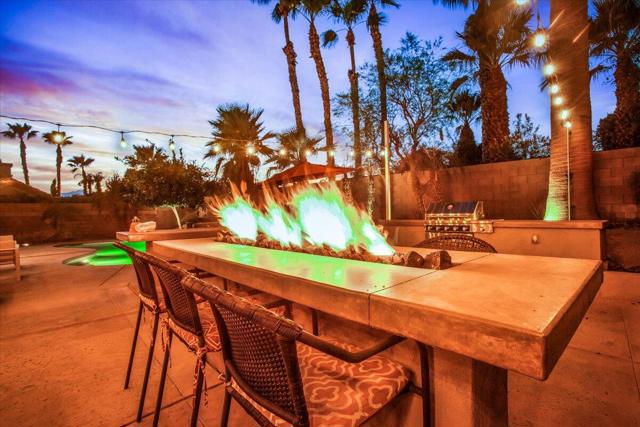 79320 Desert Wind Court, La Quinta CA: https://media.crmls.org/mediaz/19be96a9-b5db-4f09-867e-6b61a453d198.jpg