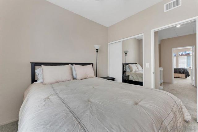 938 Camino De La Reina, San Diego CA: https://media.crmls.org/mediaz/19bf12bf-db69-40f2-a17a-124e5c6fb7e8.jpg
