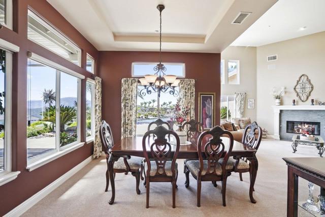 Detail Gallery Image 10 of 68 For 334 Old Stagecoach Run, Alpine,  CA 91901 - 4 Beds | 3/1 Baths