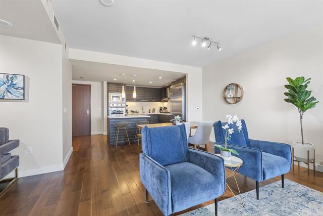 Detail Gallery Image 6 of 39 For 1325 Pacific Hwy, San Diego,  CA 92101 - 2 Beds | 2 Baths