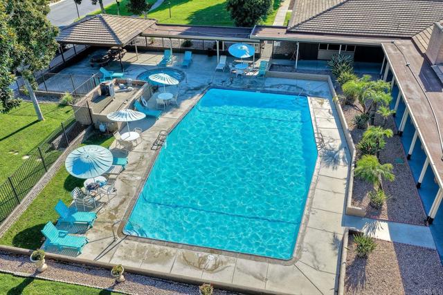 2700 E valley park way, Escondido CA: https://media.crmls.org/mediaz/19bfdd95-dbd8-4da0-b541-0b81123570bb.jpg