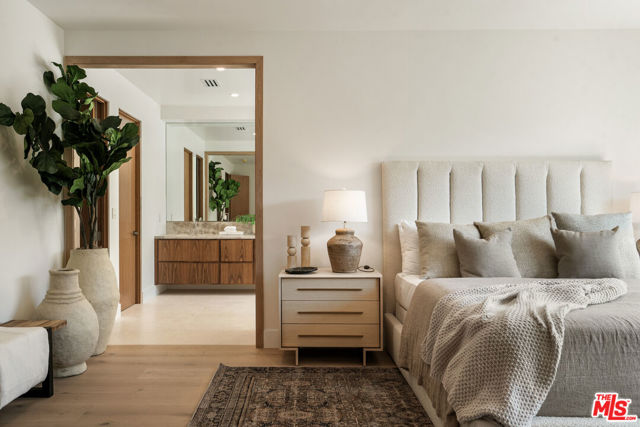 Drew Fenton | 1185 Mcclellan Drive Los Angeles CA | MLS: 7420887