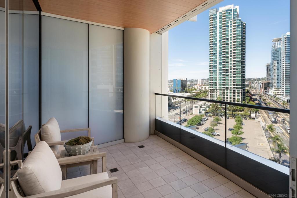 888 E Street - photo 15