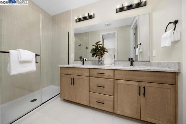503 E Fiorino Street, Mountain House CA: https://media.crmls.org/mediaz/19c0ad4d-8d8d-4779-bc7a-4cfe328892f2.jpg