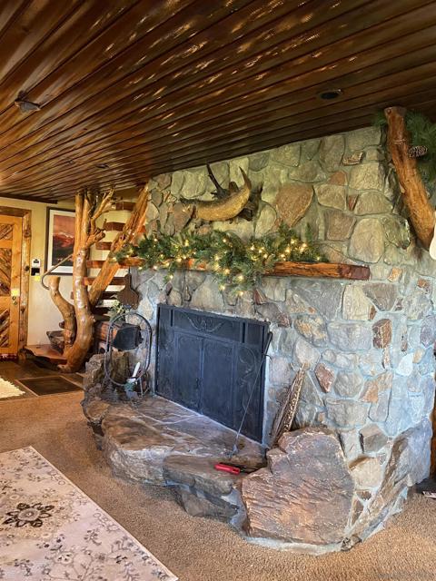 43133 Sheephorn Rd, Big Bear CA: https://media.crmls.org/mediaz/19c0ce88-5339-4566-8c69-144df1a11dc5.jpg