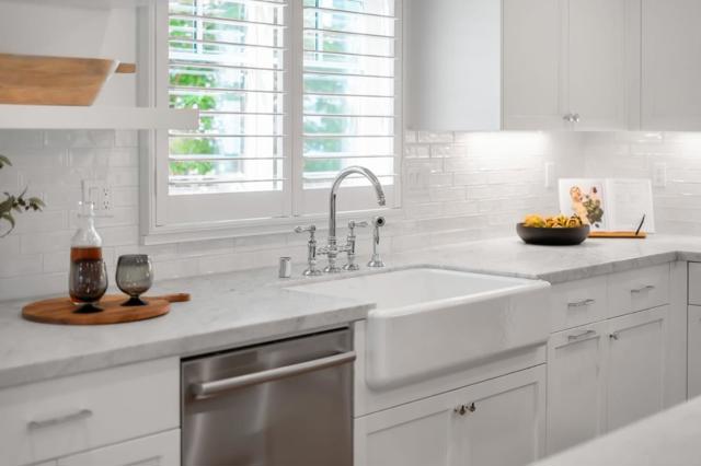 16157 E Mozart Avenue, Los Gatos CA: https://media.crmls.org/mediaz/19c0eea1-a004-4c10-b658-af5d3e80acd4.jpg