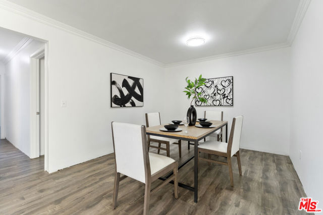 9256 6th Avenue, Hesperia CA: https://media.crmls.org/mediaz/19c0f9de-ab54-4ef9-927e-f721a2d66eb7.jpg