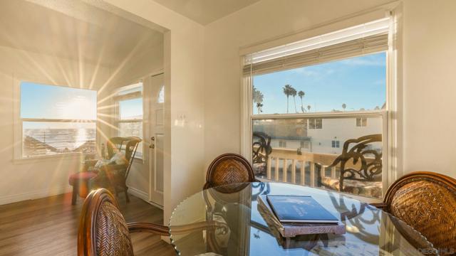 902 Pacific St, Oceanside, California 92054, ,Multi-Family,For Sale,Pacific St,240026159SD