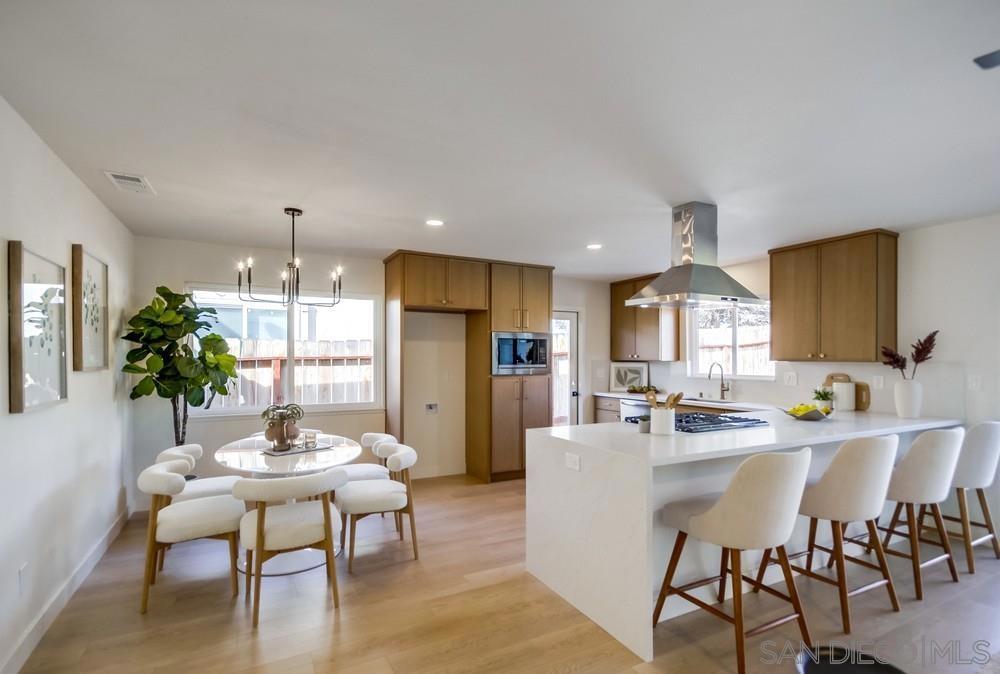 MLS #250043783SD image #6