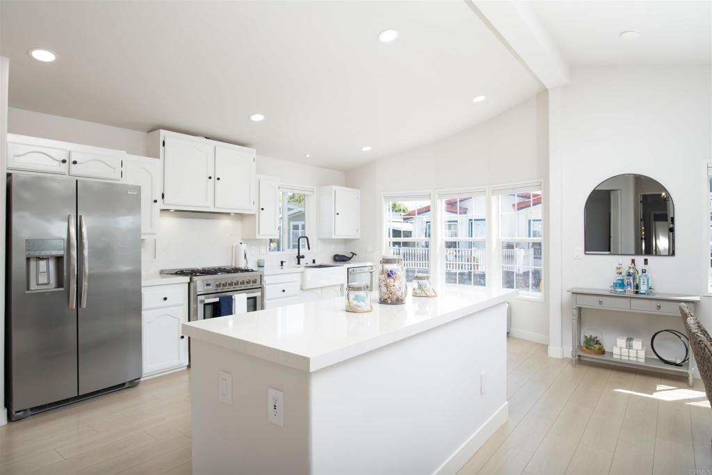 6503 Friendly Place - photo 11
