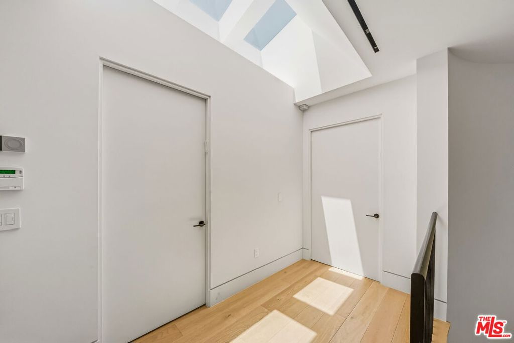 MLS #26862473 image #32