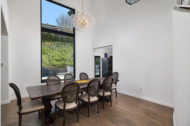 Detail Gallery Image 11 of 53 For 2739 Argonauta St, Carlsbad,  CA 92009 - 5 Beds | 4 Baths