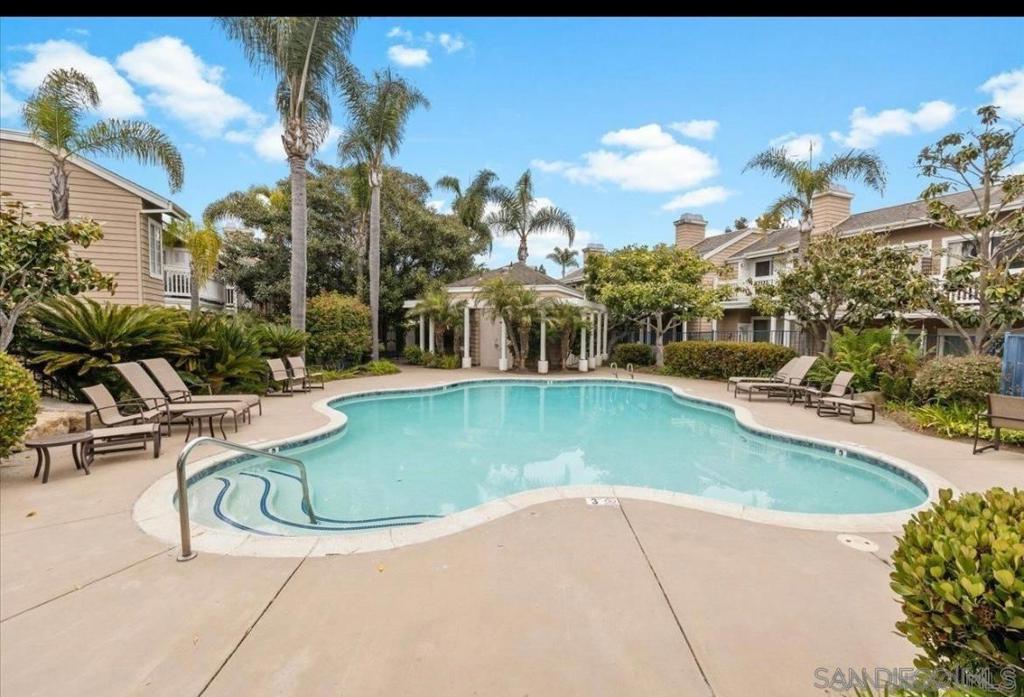 8585 Via Mallorca #231