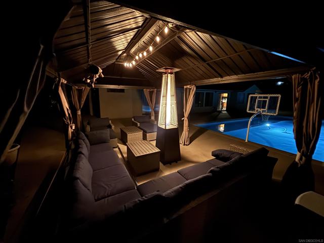 1603 CAMINO DEL SEQUAN, Alpine CA: https://media.crmls.org/mediaz/19c3ec56-1282-415f-bd00-5857a42a1516.jpg