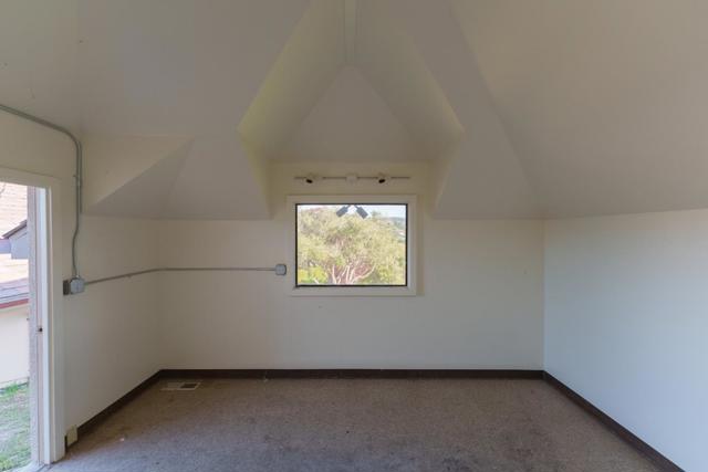 54 Corral De Tierra Road, Salinas CA: https://media.crmls.org/mediaz/19c4c02c-d1a5-4260-8e71-a505179c3d86.jpg