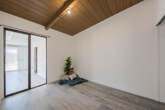 96 Shasta Way, Salinas CA: https://media.crmls.org/mediaz/19c5928e-6a28-4dcc-83ef-a2855b56c5e6.jpg