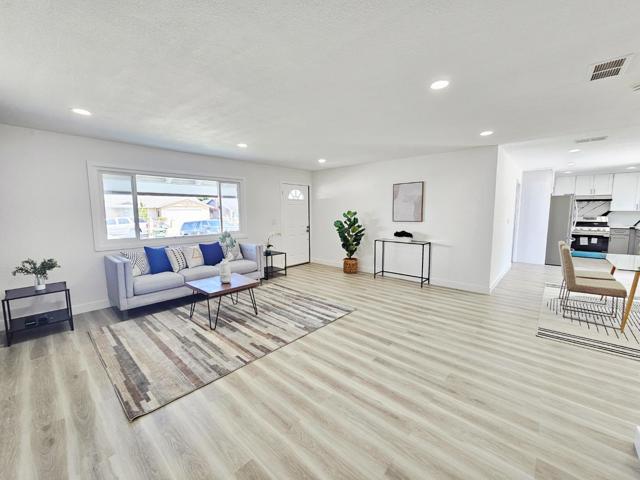 504 Beth Drive, San Jose CA: https://media.crmls.org/mediaz/19c60ec0-64d0-4b1f-b986-9095307b7ad5.jpg