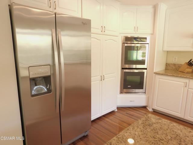 467 Sundance Street, Thousand Oaks CA: https://media.crmls.org/mediaz/19c6e9d4-e69b-4157-abd9-de320fa970f5.jpg