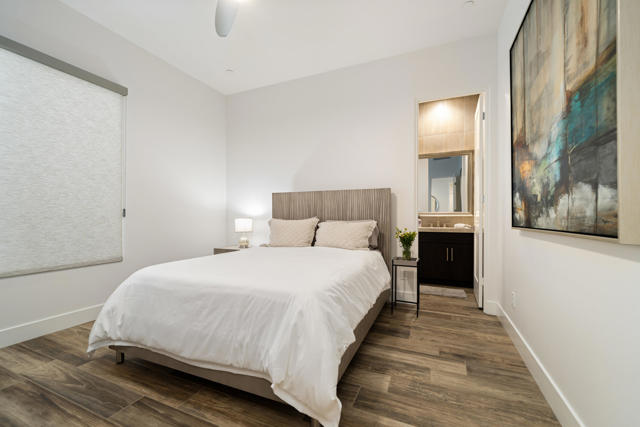 75201 Citadel Place, Indian Wells CA: https://media.crmls.org/mediaz/19ca3e52-9b49-4606-b3e7-ff4ee1a0863c.jpg