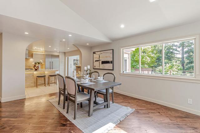 3119 Oak Knoll Drive, Redwood City CA: https://media.crmls.org/mediaz/19cbc420-2f29-4c9a-9aa5-d08e8f9722c9.jpg